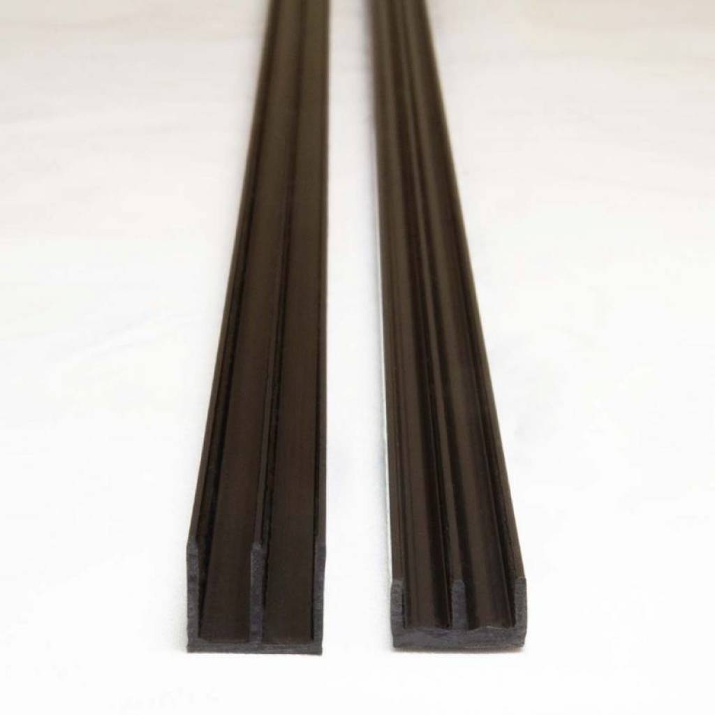 GLASFÜHRUNGSPROFILE 4 mm schwarz – weiß – silber