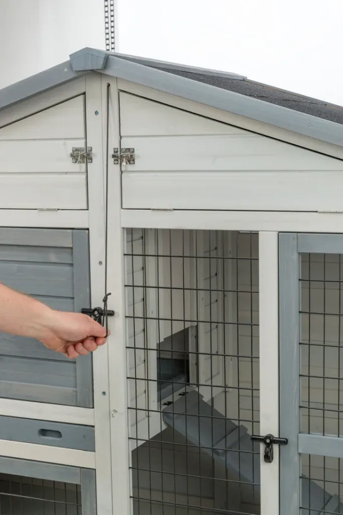 Kleintierstall mit Freilaufgehege